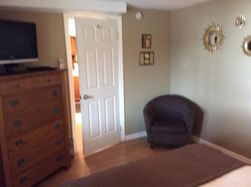 N' This On The Bay -Vacation Suite Wiarton Bagian luar foto