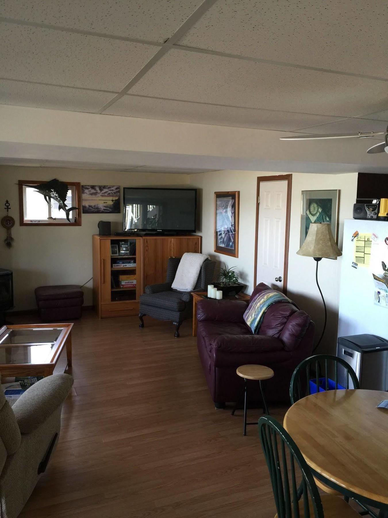 N' This On The Bay -Vacation Suite Wiarton Bagian luar foto