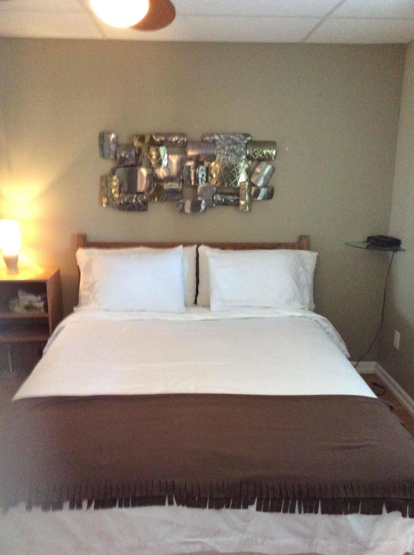 N' This On The Bay -Vacation Suite Wiarton Bagian luar foto