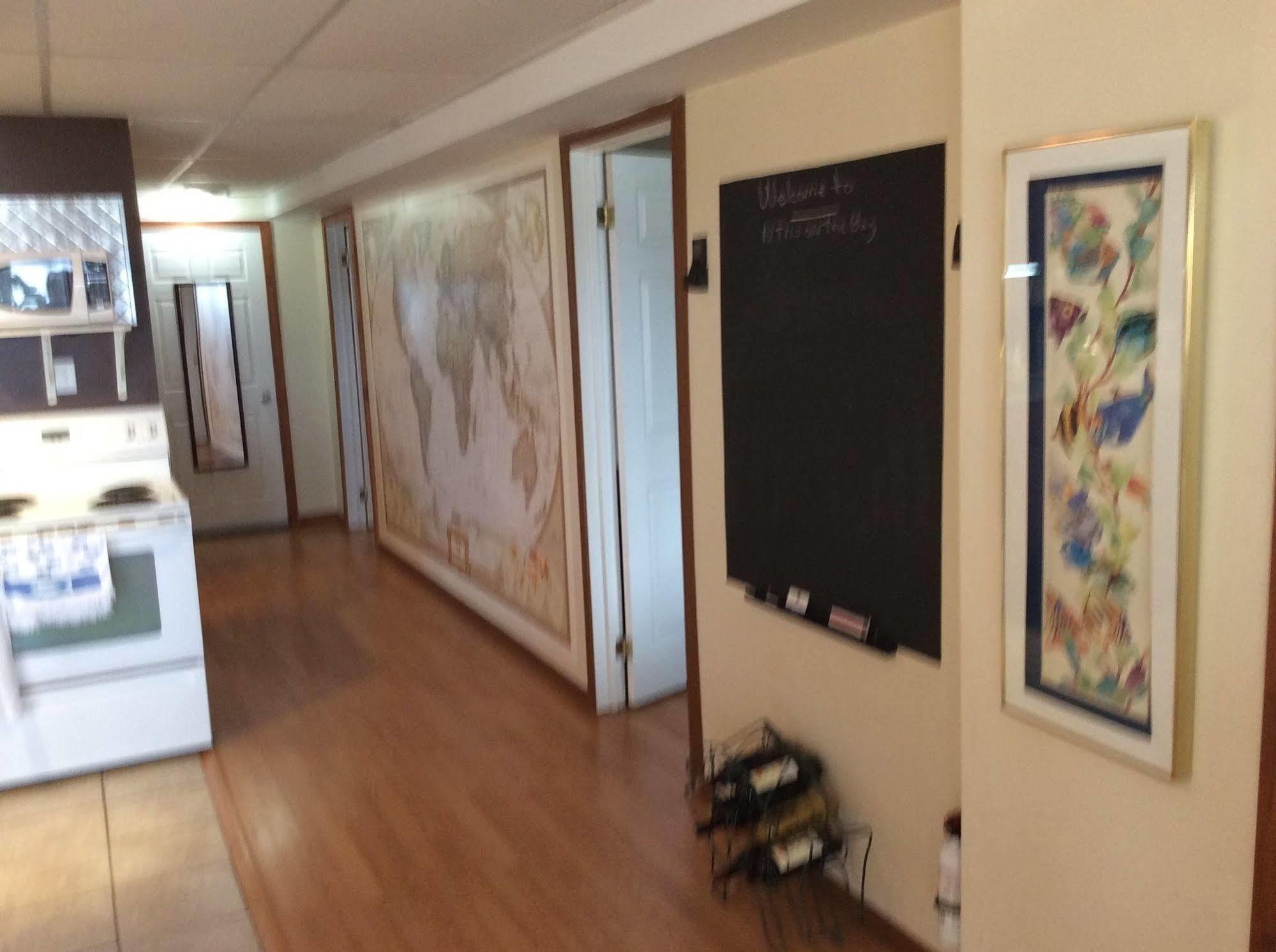 N' This On The Bay -Vacation Suite Wiarton Bagian luar foto